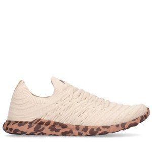 NWT - APL ATHLETIC PROPULSION LABS TechLoom Wave Sneakers - Leopard